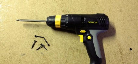 Саморезы для профнастила: цветные или просто оцинкованные? Разбираем миф о сроке службы